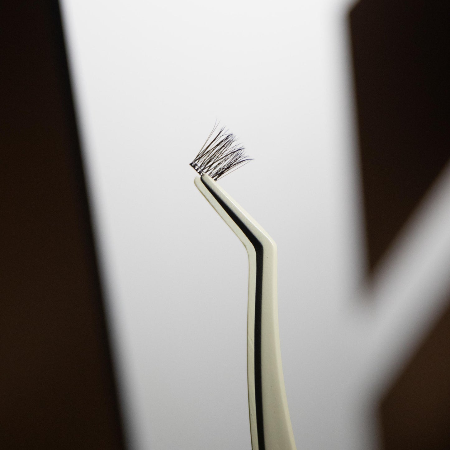 Limited Edition Lash Applicator – LA-01