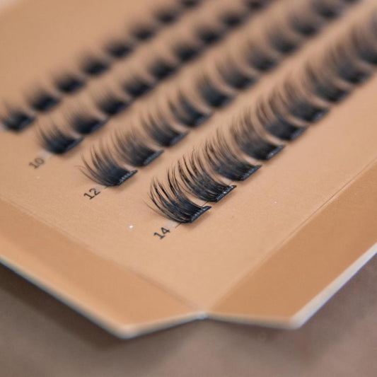 Weekly Lashes G&G0-A1