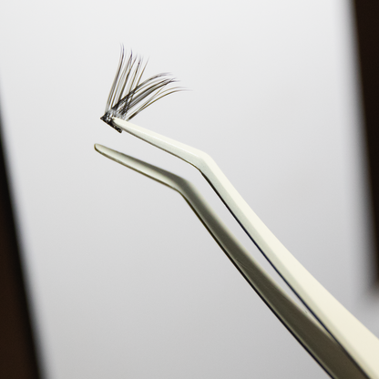 Limited Edition Lash Applicator – LA-01
